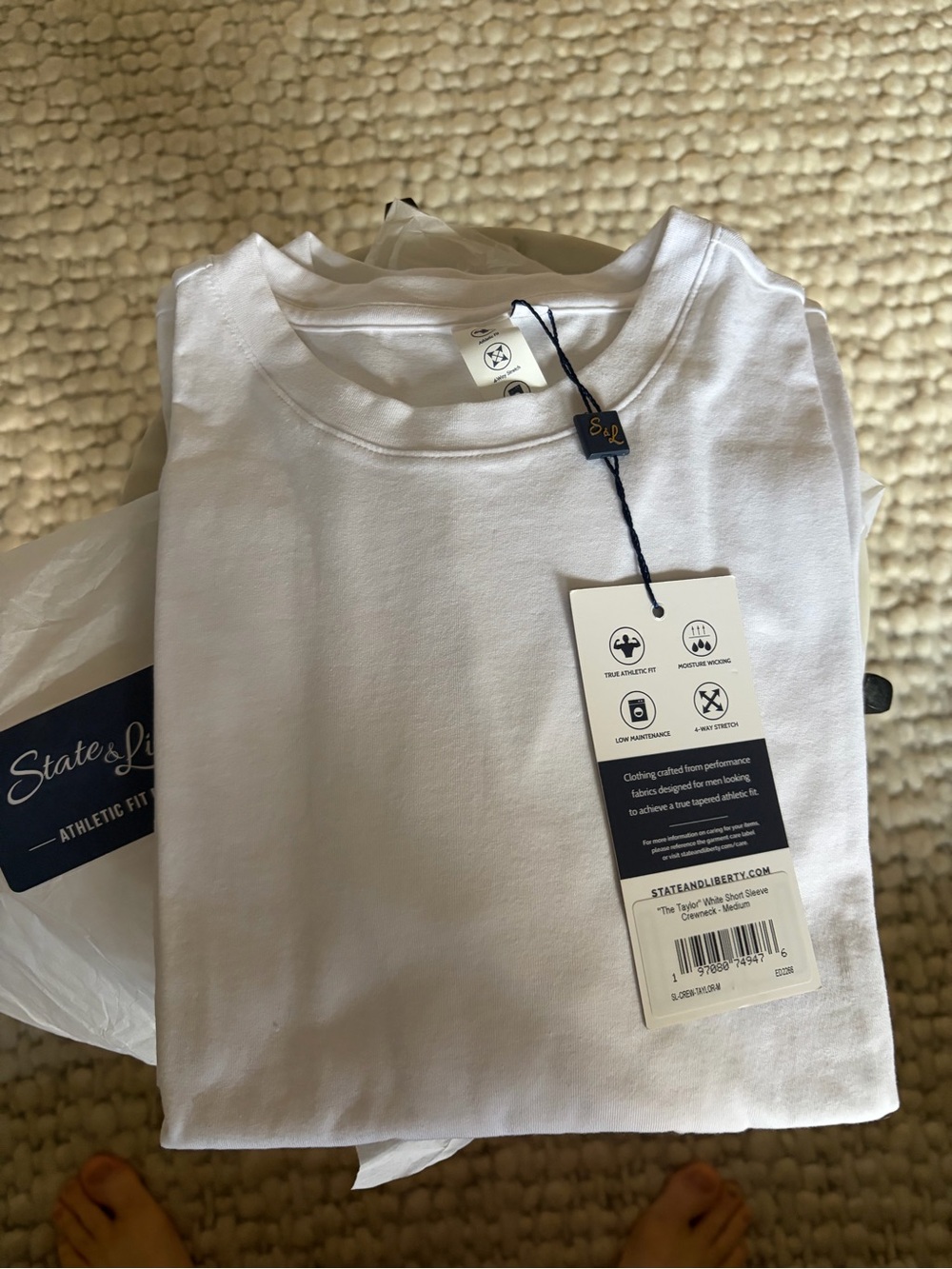 State & Liberty "The Taylor" white men’s short sleeve crewneck t-shirt - Picture 2 of 3